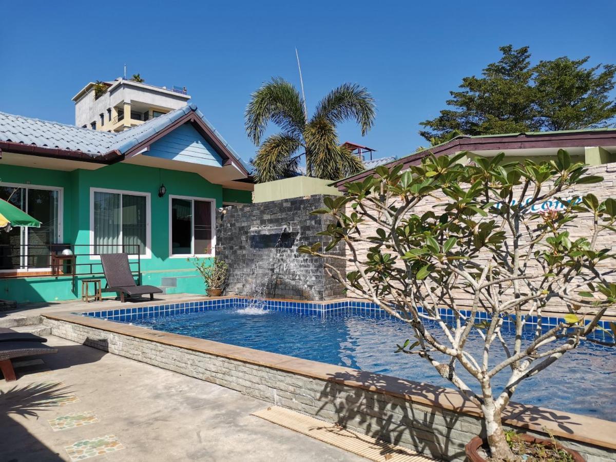 Serene Villa Phuket Chalong Esterno foto